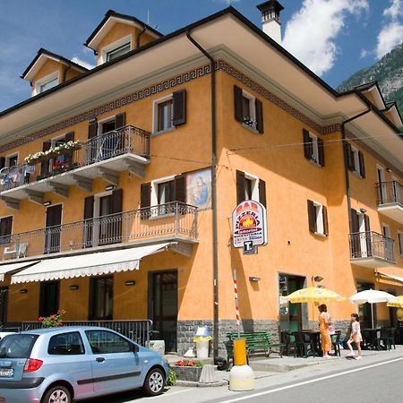 Affittacamere Ca' Fattorini Baceno Bagian luar foto